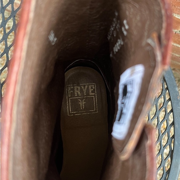 Frye Jenna Disc Short Leather Boots Brown 8 - Picture 8 of 13